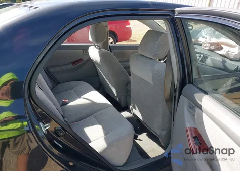 2003 Toyota Corolla Le z USA, uszkodzony, nr VIN JTDBR32E230020960